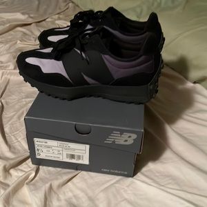 New Balance 327 Black Summer Fog.